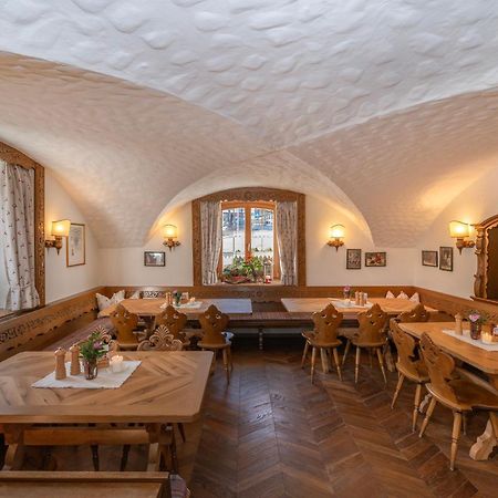 Gasthof Loewen Schruns Dış mekan fotoğraf